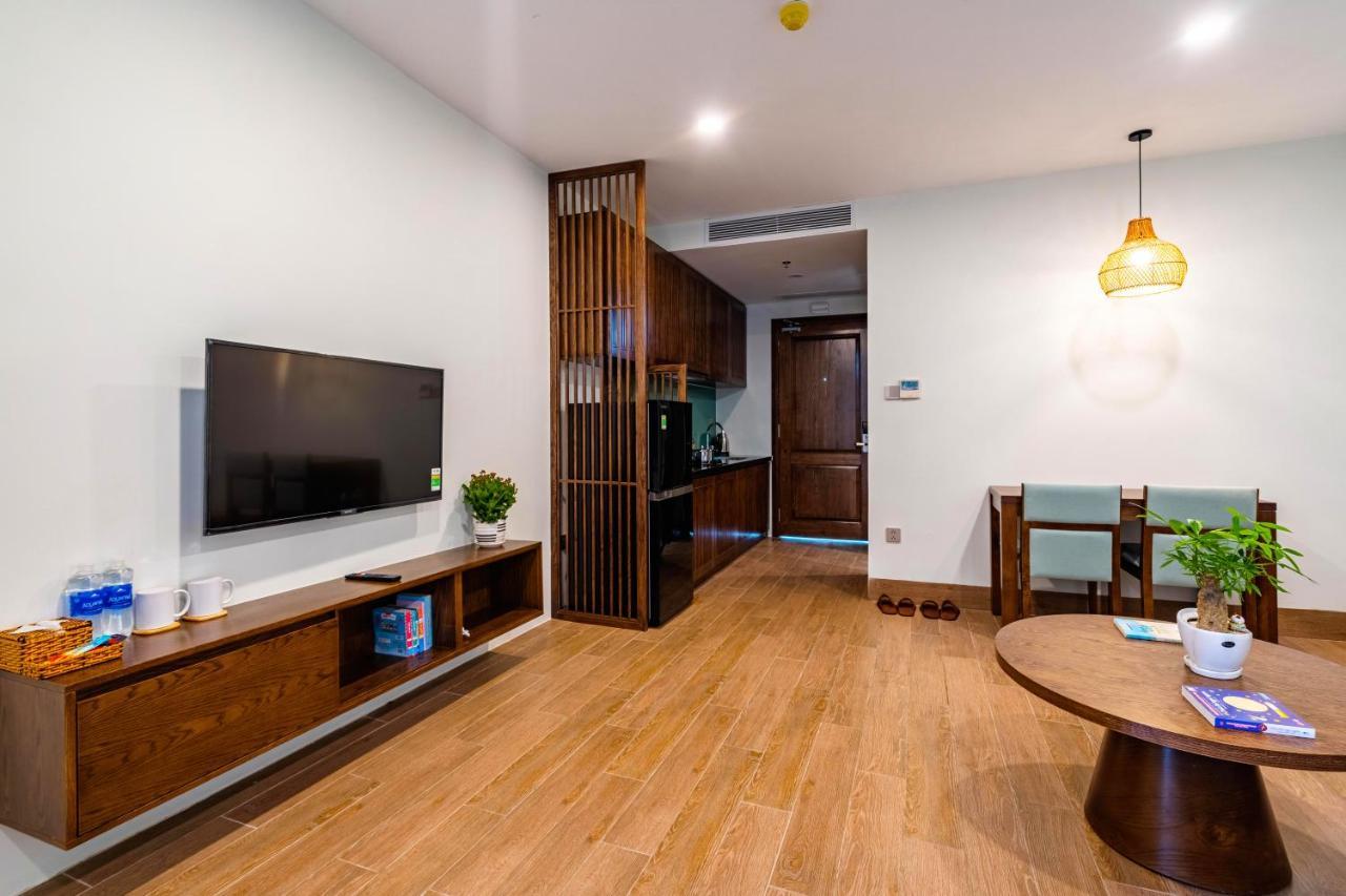 Sea Breeze Condotel Danang Bagian luar foto