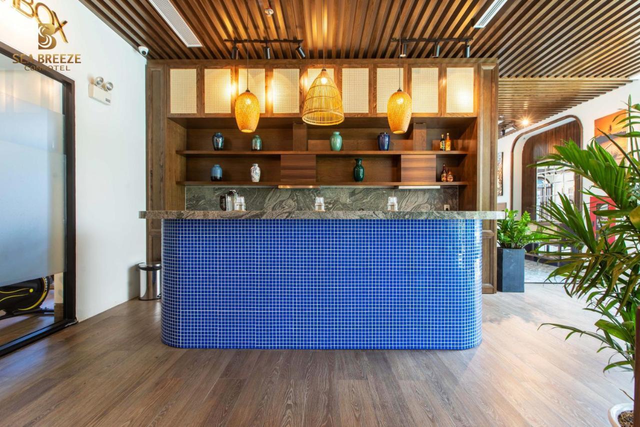 Sea Breeze Condotel Danang Bagian luar foto